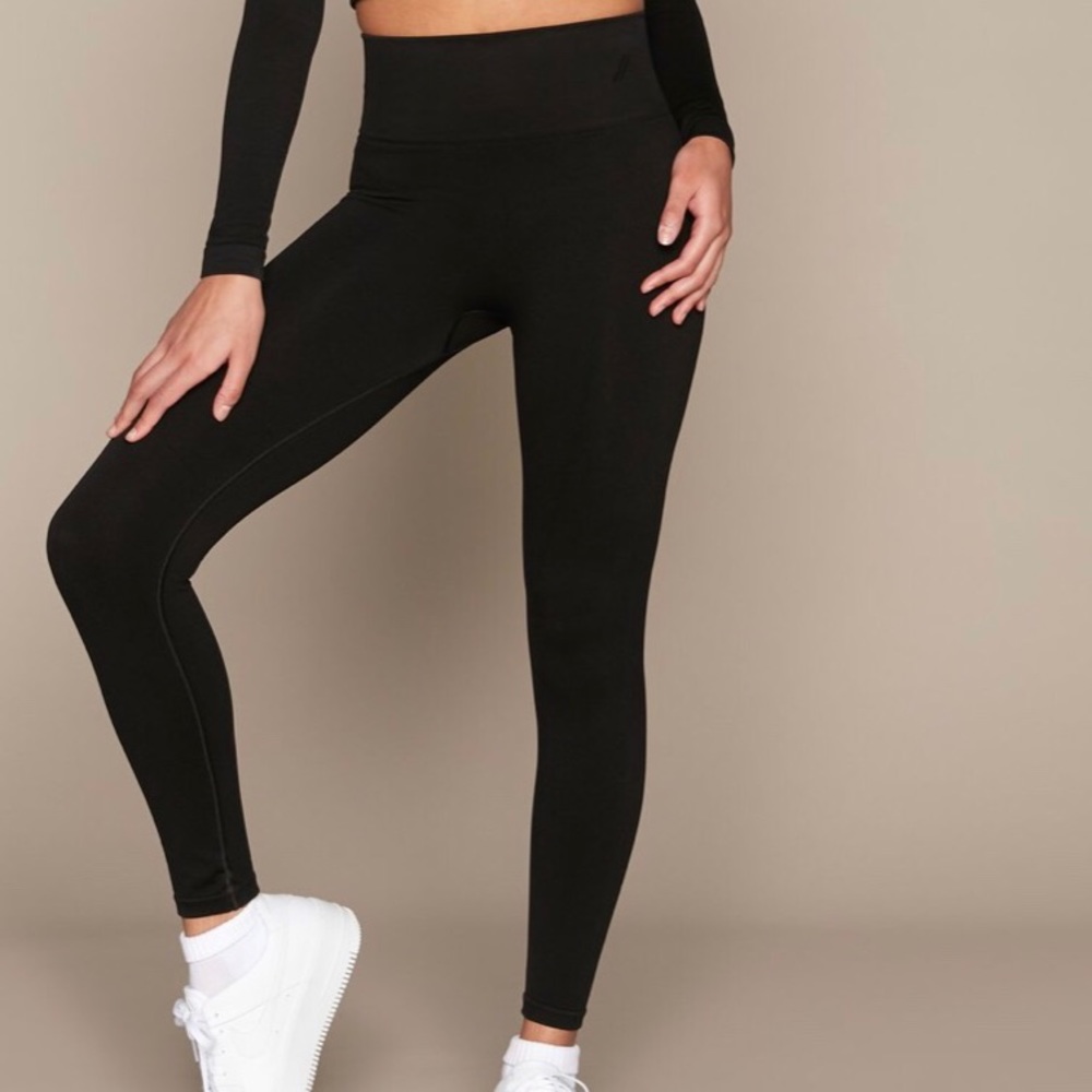 Black Tala Leggings